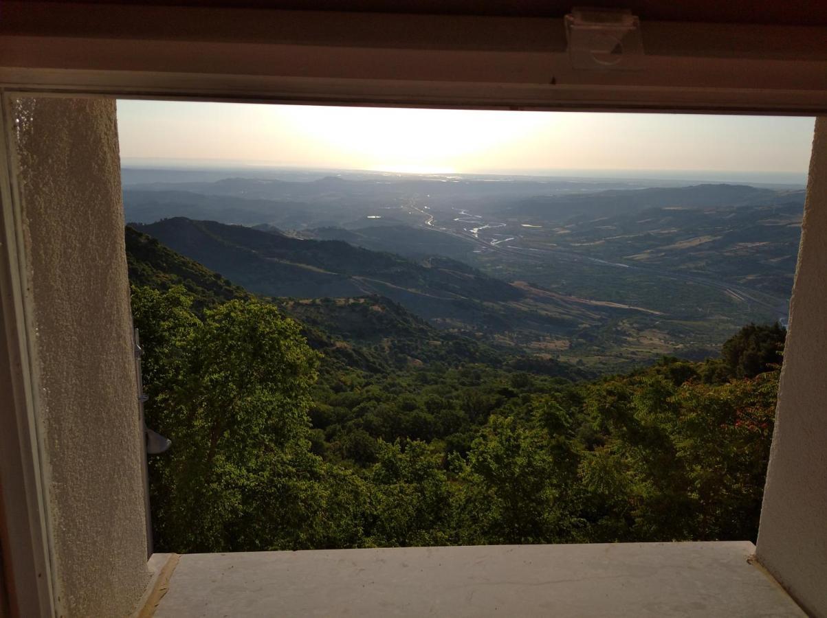 Apartament La Casa Dei Panorami Di Colobraro Zewnętrze zdjęcie