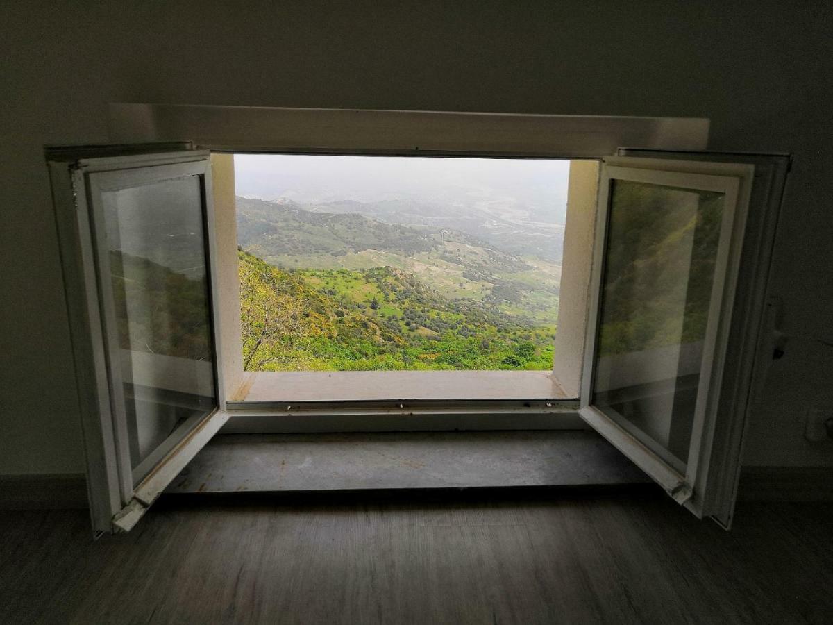 Apartament La Casa Dei Panorami Di Colobraro Zewnętrze zdjęcie